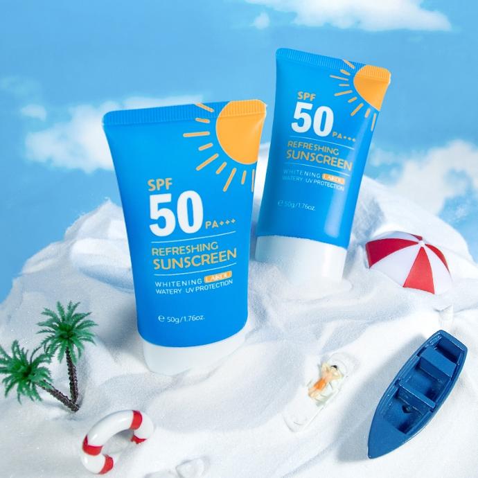 Laikou Refreshing Sunscreen SPF50 PA+++