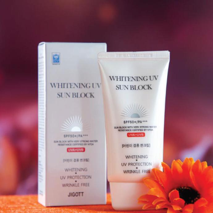 Jigott Whitening UV Sun Block Cream SPF50+/PA+++